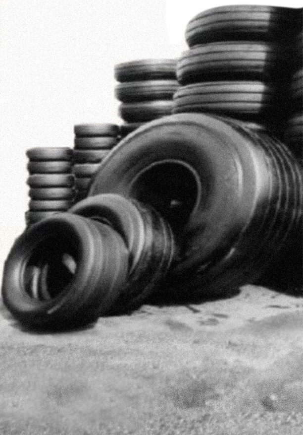 gensco_orig_tires.jpg